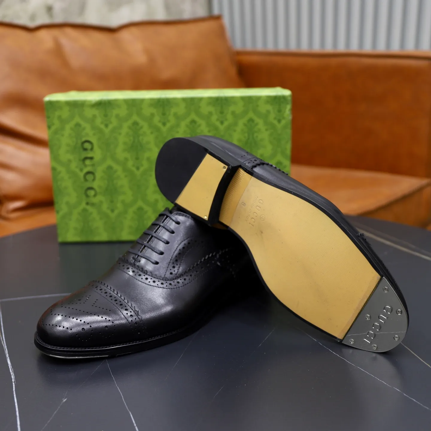 Men's shoes 💰660💰🙅‍♂️🙅‍♂️🙅‍♂️Niuli Brand: Gucci GuCCI Standard code: Men's code 39-44 (45 can be customized) Grade: Same style as the official website Original quality Material: Original cowhide surface Comfortable cowhide lining Original outsole Style category: Men's fashionable casual leather shoes Distinguished big-name luxury elements, top luxury Color: actual picture color